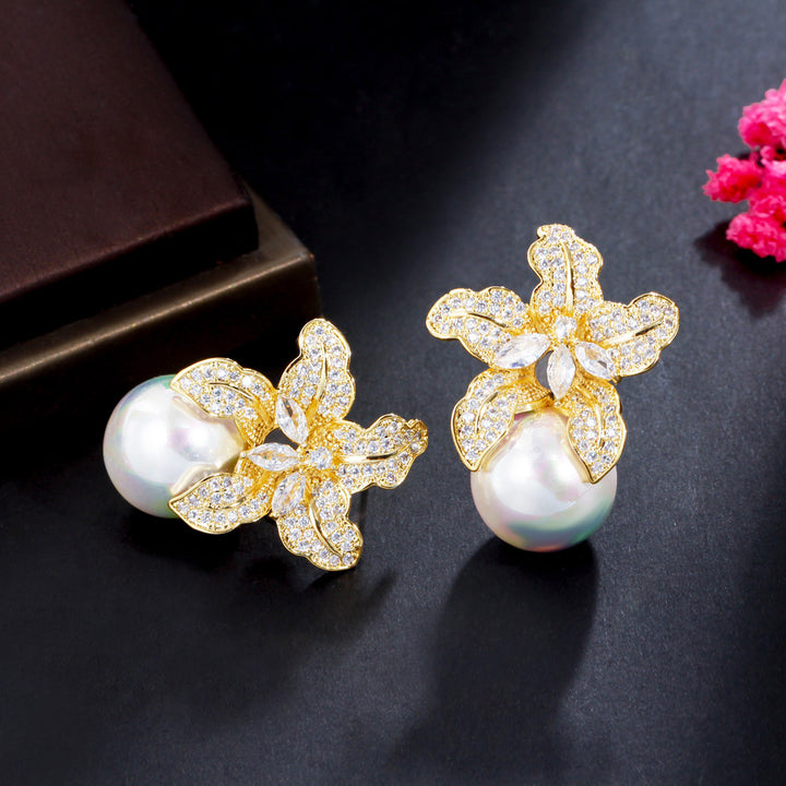 Fashion jewelry 18k gold plated cubic zircon big round flower drop earrings with pearl