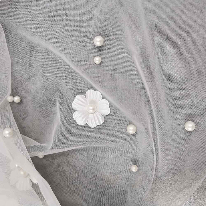 New Pearls Wedding Veil With Flowers Beautiful Pearl Bridal Veil Metal Comb Bride Veil Wedding Accessories