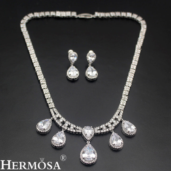 Brilliant white zircon 925 sterling silver necklace earrings bridal jewelry set