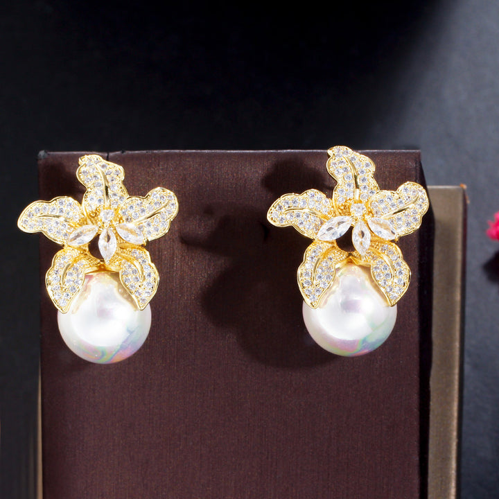 Fashion jewelry 18k gold plated cubic zircon big round flower drop earrings with pearl