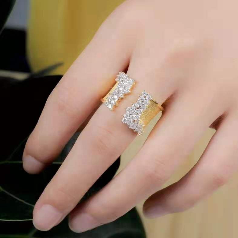 Italian craftsmanship free size retro and elegant silver gold plated ring