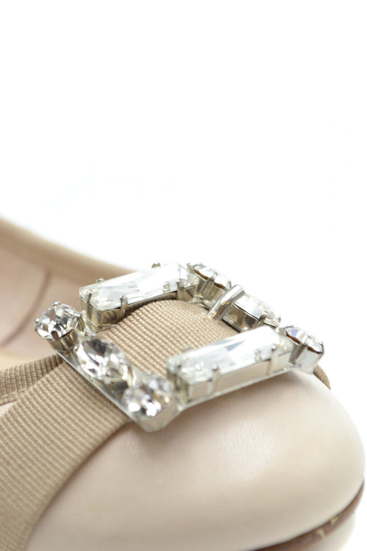 Apparel & Accessories > Shoes anna baiguera
