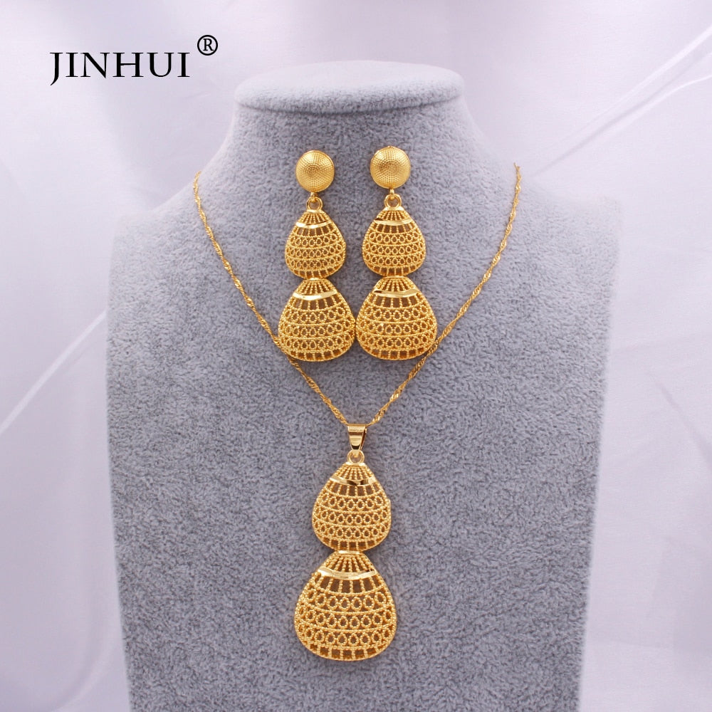 Gold color wedding jewelry for womens