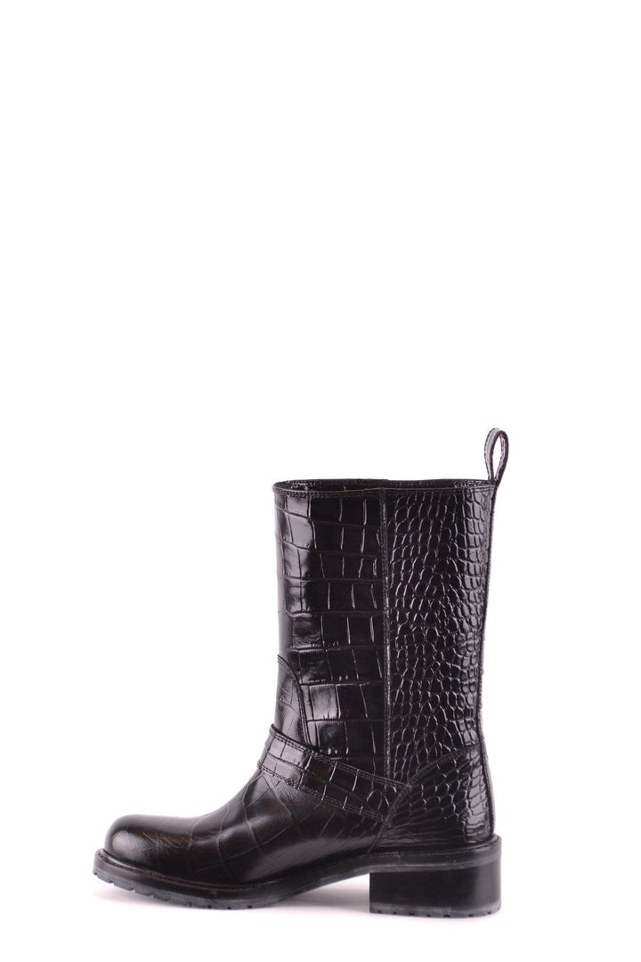 Apparel & Accessories > Shoes dsquared leather winter