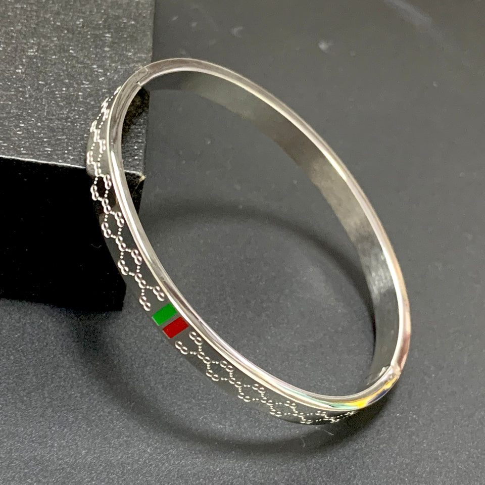 Famous Brand Bracelet Female 18K Gold Stainless Steel Bangles Red and Green Charm Bracelets for Women Lover Jewelry Wholesale