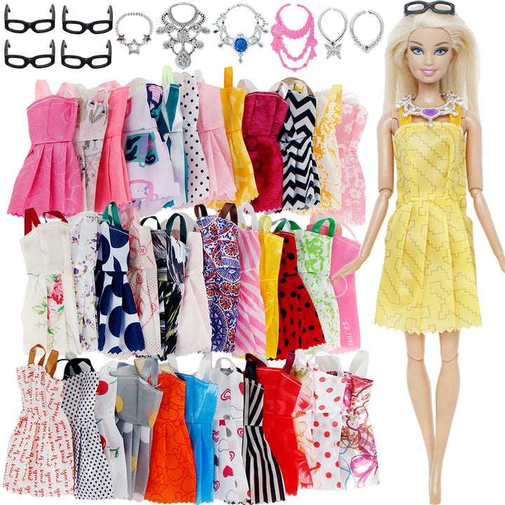 20 pcs random style mini dress plastic necklaces glasses barbie doll accessories