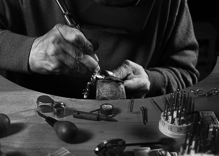 Silver flower stud earring for women gemstone garnet Jewelry