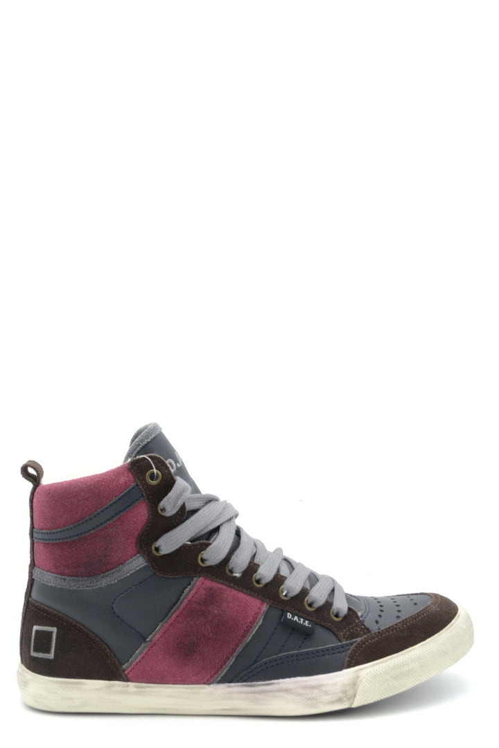 Apparel & Accessories > Shoes d a t e