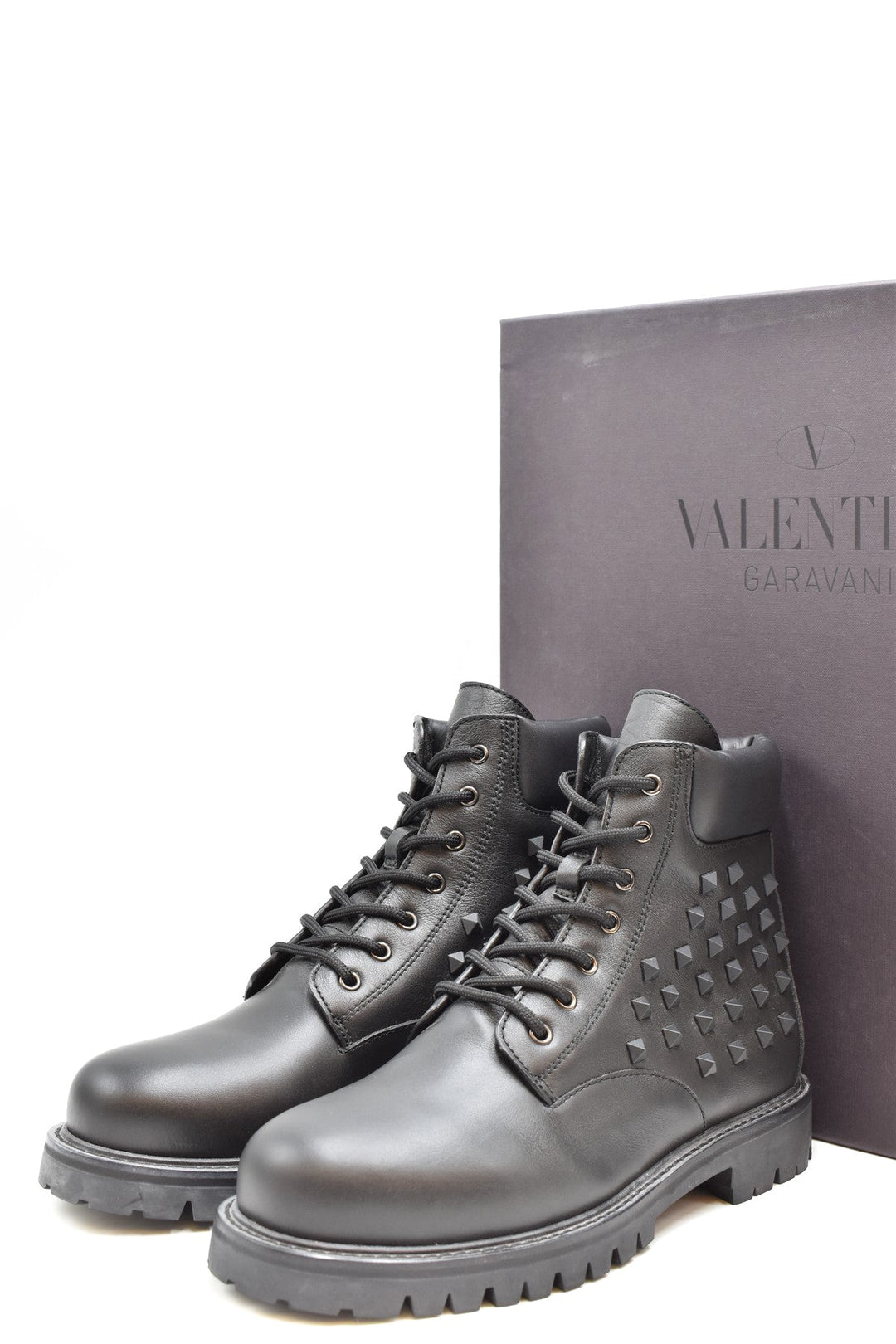 Apparel & Accessories > Shoes valentino garavani