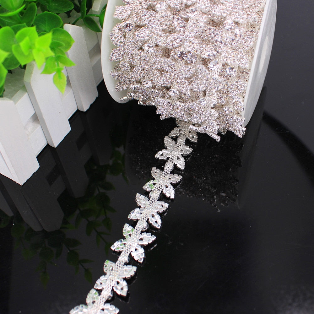 1 Yard Handmade Silver Sewing Tassel Fringe DIY Sew on Trimming Bridal Crystal Clear Rhinestone Patch Appliques for Bridal Dress