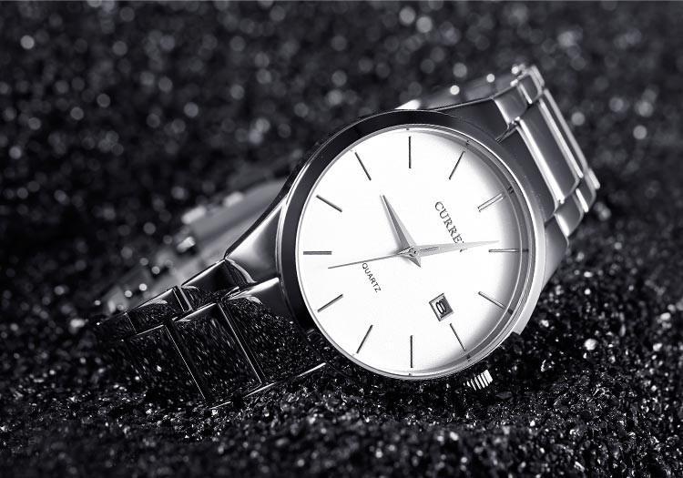 Luxury analog business wristwatch