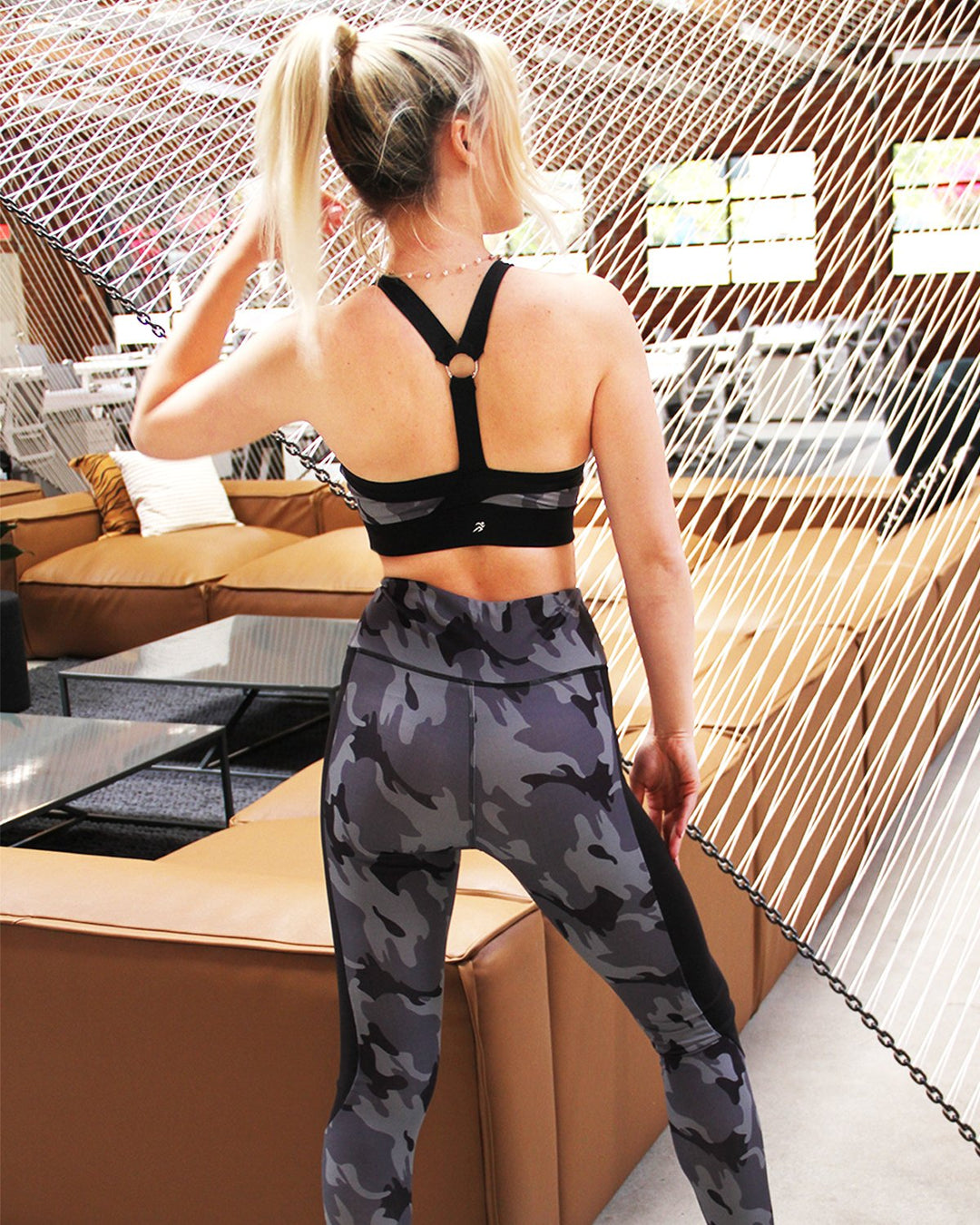 Veloso supplex moisture resistant fashion leggings sports bra set